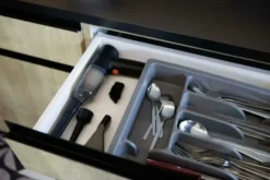 Livington PocketVac Akku 2in1 Handstaubsauger mit Blasfunktion