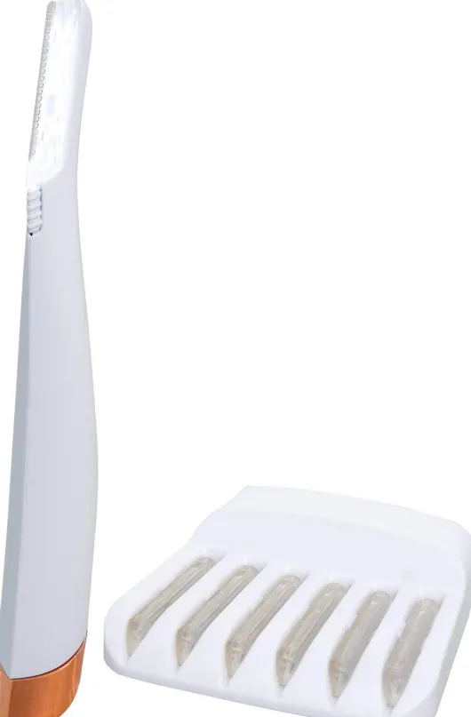 Multifunktionsrasierer mit LED Licht inkl. 6 Klingen