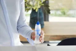 Omron Compact Plus 2-In-1-Inhalationsgerät