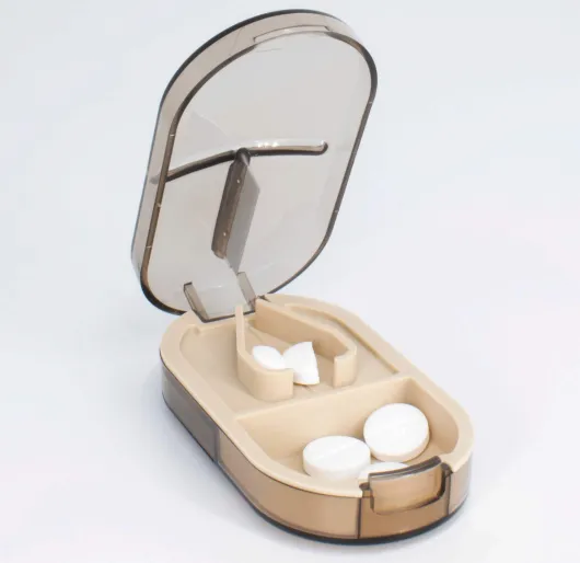 Tablettenteiler mit scharfer Klinge, beige